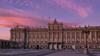 Королевский дворец (Мадрид)