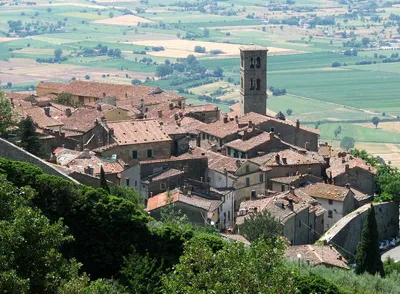 Cortona - Wikipedia