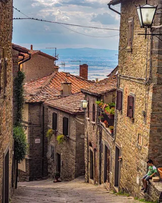 Cortona, Italy: Best Things To Do (2024 Travel Guide)