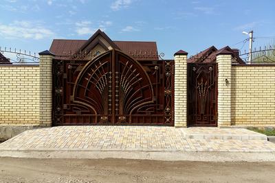 Кованые ворота с калиткой в Казани