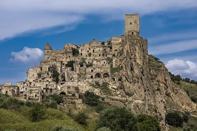 Craco - Wikipedia