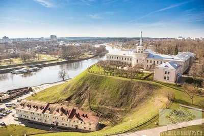 Старый и Новый замки, Фарный костёл и ещё 10 объектов в Гродно