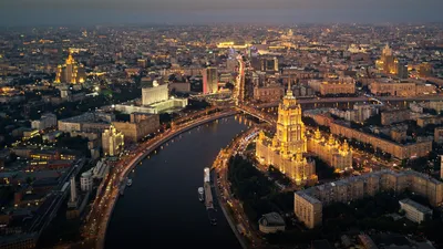 Почему иностранные туристы едут в Москву? Пять самых важных причин на  MsMap.ru