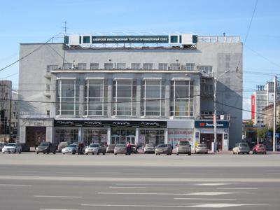 File:Дом И.Т. Сурикова и Молчанова Красный проспект, 22 Новосибирск 1.jpg -  Wikimedia Commons