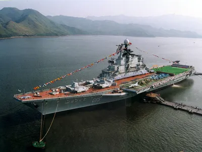 Авианесущий крейсер Минск | Relax @ Hong Kong
