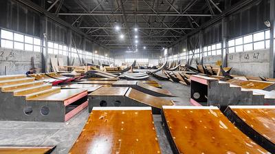 В Екатеринбурге открылся самый крупный скейт-парк на Урале: Спорт: Облгазета