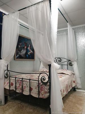 Кровать двуспальная - купить в Челябинске - Изготовление мебели на заказ