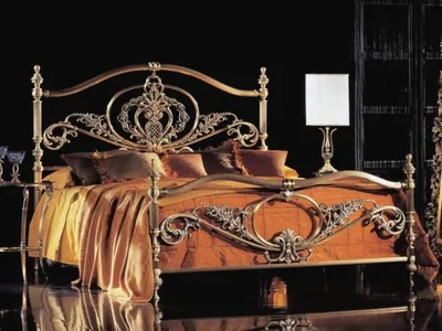 Кровать 180х200 с мягким изголовьем и царгами (кат В) Essenza: Итальянская  спальня Essenza Arredo Classic(Ессенза Арредо Классик)
