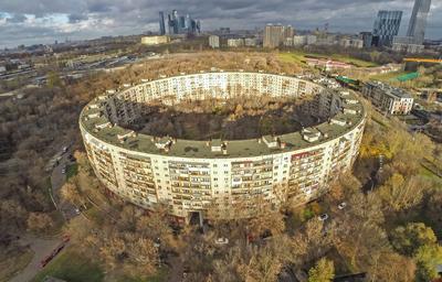 Кто и зачем построил в Москве круглые дома - Мослента