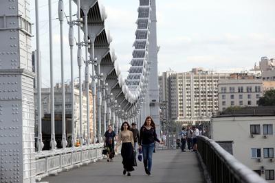 Онлайн-прогулки по столице: откуда в Москве Крымский мост и почему Каменный  считался дорогим