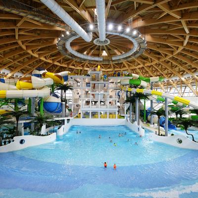 Крытый аквапарк в Новосибирске фото