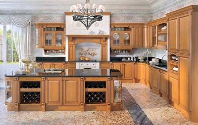 Кухня Бергамо с фасадами из массива в венецианском стиле — купить в Москве  | Кухни от природы