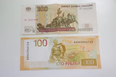 Доллар сша и российский рубль в наличных банкнотах всех номиналов | Премиум  Фото