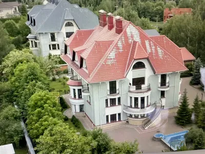 Ксения Собчак ответила на сообщения СМИ о том, что она продала квартиру в  Москве и получила гражданство Израиля