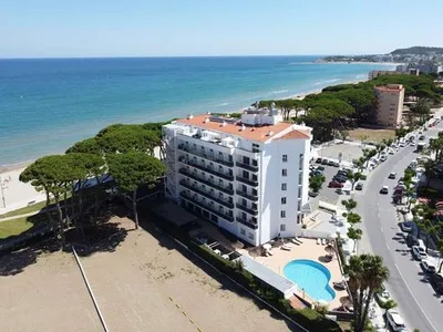 Отель Golden Donaire Beach (Ла Пинеда, Испания) 4* — туры в отель Golden  Donaire Beach: Цена, отзывы, фото гостиницы