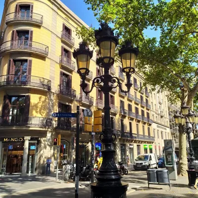 Ла Рамбла: центральная улица Барселоны - Барселона ТМ
