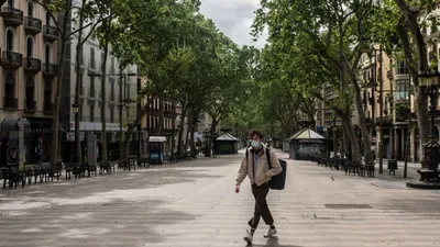 улица Ла-рамбла в Барселоне-Спэйн Редакционное Изображение - изображение  насчитывающей город, водотоки: 261085380