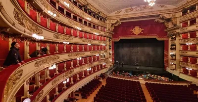 Театр Ла Скала - Гид, экскурсии, шоппинг, шубы, мебель и такси в Милане,  Италия