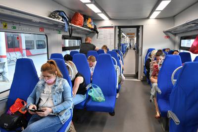 С 1 октября между Нижним Новгородом и Москвой начал курсировать скоростной  поезд «Ласточка» повышенной