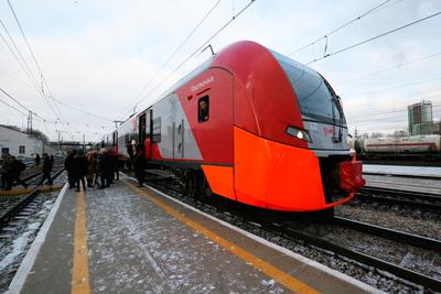 Электропоезда \"Ласточка\" начали курсировать из Перми и Тюмени в Екатеринбург  - ТАСС