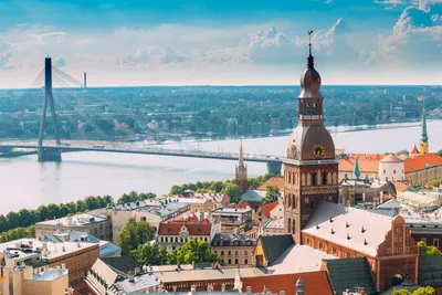 Latvia Torn Between Money and Fear of Russia | Eurasianet