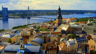 File:Рига (Латвия) Старый город Laipu iela - panoramio.jpg - Wikimedia  Commons