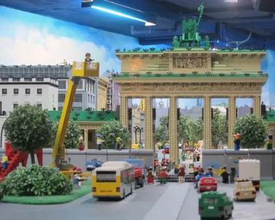 NINJAGO @ LEGOLAND® Discovery Centre Berlin on Vimeo