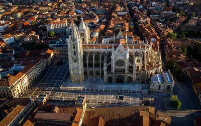 A Tourist Guide to León, Spain: 10 free things to do in León - Walkabout  Wanderer