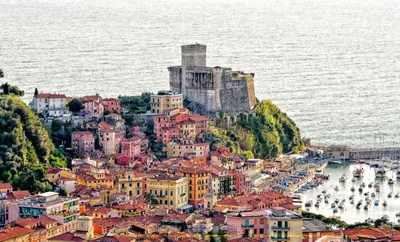 File:Port - Lerici, La Spezia, Italy - August 16, 2020.jpg - Wikipedia
