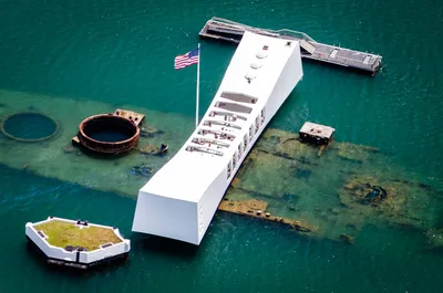 Линкор «USS Arizona» могила для 1177 моряков. Грозная «морская крепость»  ВМС США ушла под воду за считанные минуты - ЯПлакалъ