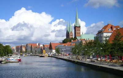 Германия: влюбиться в Любек... just feel it... впечатления, не историческая  экскурсия Lübeck ❤️️ - YouTube