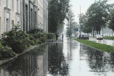 Гроза и ливень в Москве, погода в Москве сегодня, в Новой Москве затопило  ЖК Солнцево парк - 25 мая 2023 - МСК1.ру