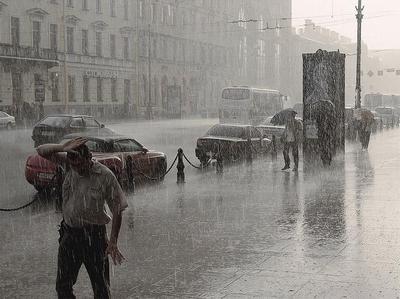 Москву топят мощные ливни: видео последствий - 26 июля 2023 - 76.ру