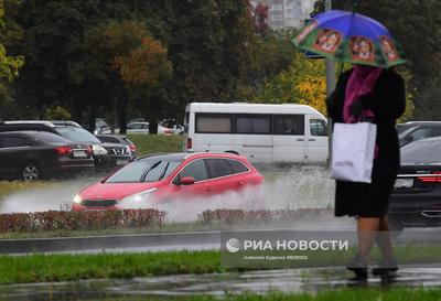 Затопило метро, торговые центры и дворы: в Москве прошел самый сильный  ливень в истории - Газета.Ru