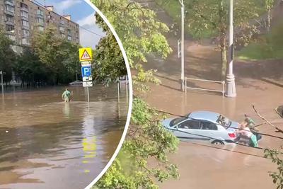 Ливень затопил станции метро, крупные шоссе и магазины: последствия мощного  дождя в Москве - KP.RU