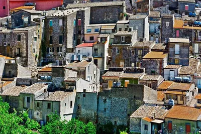 Муссомели, Локана и другие итальянские города, где вам продадут жилье по  привлекательным ценам - Страсти