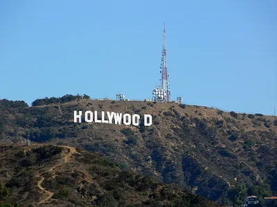 Лос-Анджелес США голливуда подписал в голливуде Hills в Калифорнии, самый  узнаваемый и самый популярный знак в мире Редакционное Фотография -  изображение насчитывающей холмы, ретро: 150887177