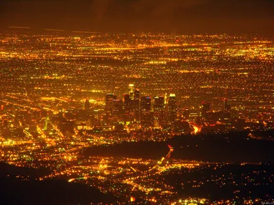 Лос-Анджелес ночью стоковое фото ©rabbit75_dep 68134357