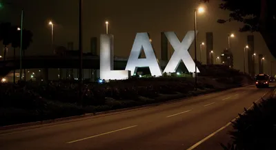 Лос-Анджелес Ночной Башни редакционное изображение. изображение  насчитывающей горизонт - 160129130