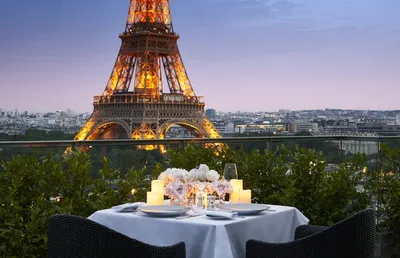 Подборка лучших отелей в Париже с видом на Эйфелеву башню