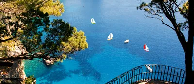 лучшие места для летнего отдыха на побережье италии Стоковое Изображение -  изображение насчитывающей известно, городок: 218709505