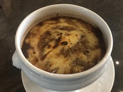 Луковый суп: классический рецепт от Шефмаркет