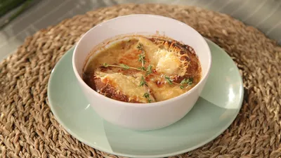 Французский луковый суп классический рецепт фото пошагово и видео -  1000.menu