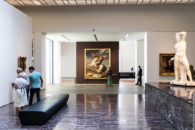 Фантастика: Лувр показал всю коллекцию экспонатов в сети