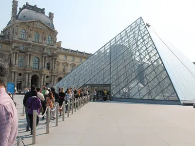 Лувр Париж Франция – энциклопедия веков и самый знаменитый музей в мире |  Аккорд туры во Францию