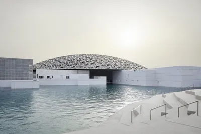 Лувр в Абу-Даби — космическая архитектура от Жана Нувеля —  Mobile-review.com — Все о мобильной технике и технологиях
