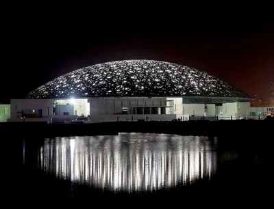 Новый Лувр в Абу-Даби: металлические кружева Жана Нувеля – КАК ПОТРАТИТЬ