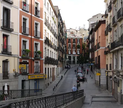 Мадрид: Улица Монтера