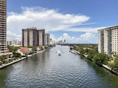Элитное жилье во Флориде: Майами или Голливуд? | Florida.Realestate