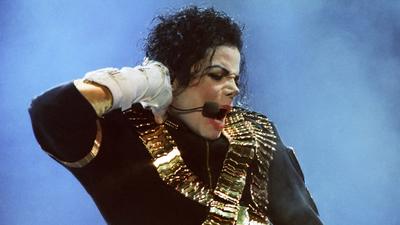 Michael Jackson \"Stranger In Moscow\" Photo Shoot - YouTube